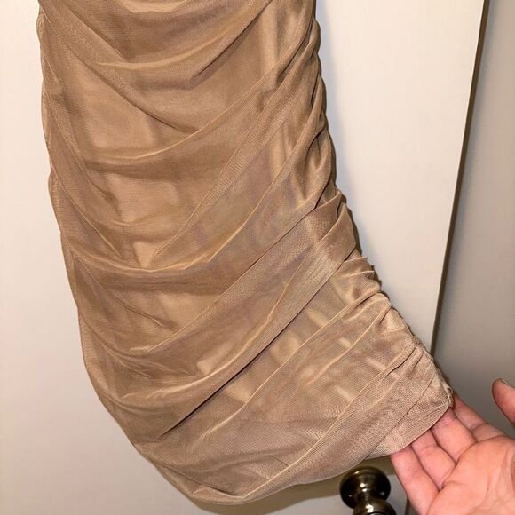 Princess Polly Women’s Charvi Mini Dress Light Tan Brown Size 8 NWT - Picture 4 of 10